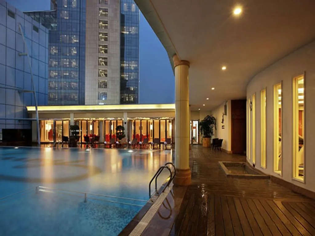 Zhuhai Charming Holiday Hotel-Free Welcome Fruit Plate